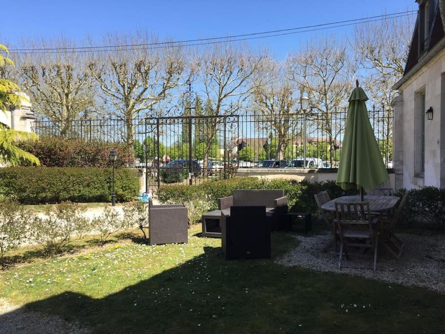 Bel Appart Au Bord De L'Eau Proche Gare Avec Wifi Auxerre Eksteriør bilde